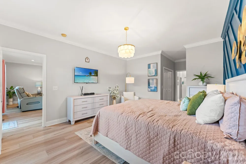 2009 Hillside Drive S North Myrtle Beach, SC 29582