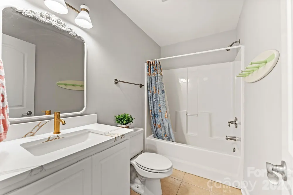 2009 Hillside Drive S North Myrtle Beach, SC 29582
