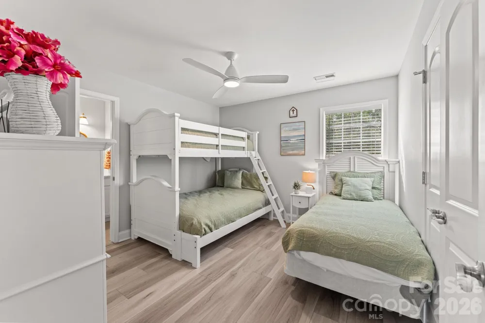 2009 Hillside Drive S North Myrtle Beach, SC 29582