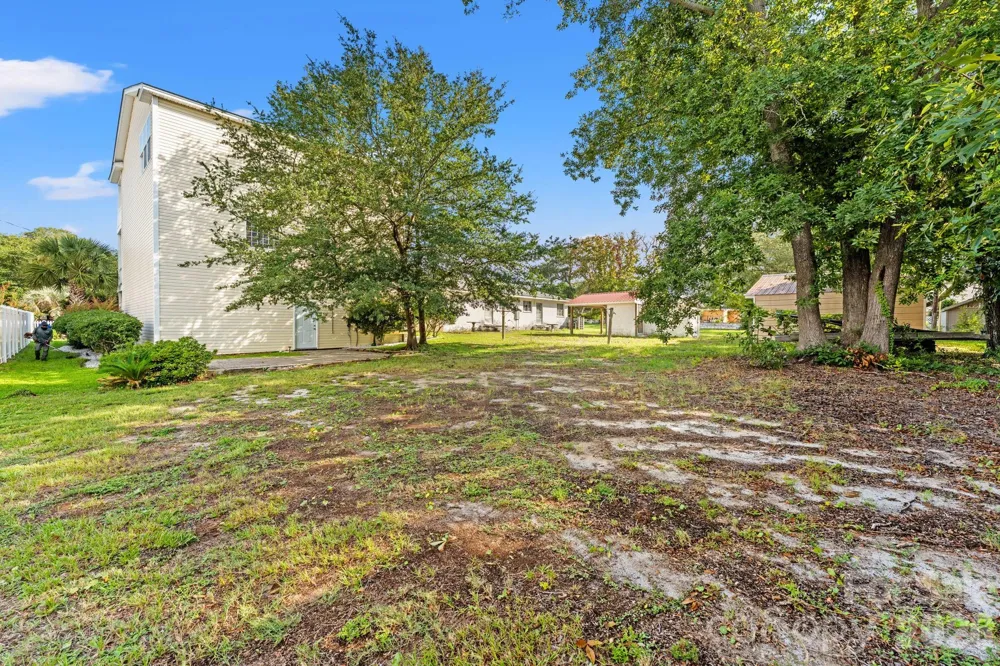 2009 Hillside Drive S North Myrtle Beach, SC 29582