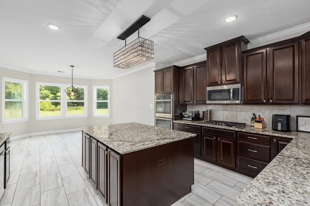 260 County Road 2258 Cleveland, TX 77327