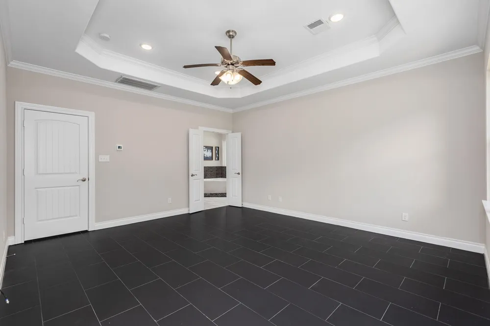 260 County Road 2258 Cleveland, TX 77327
