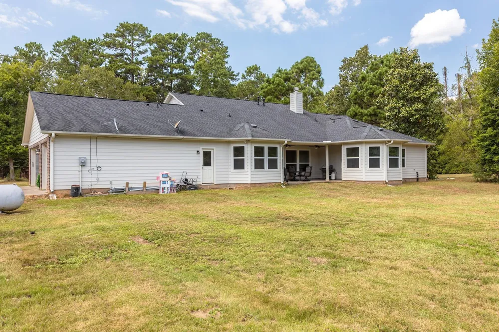 260 County Road 2258 Cleveland, TX 77327