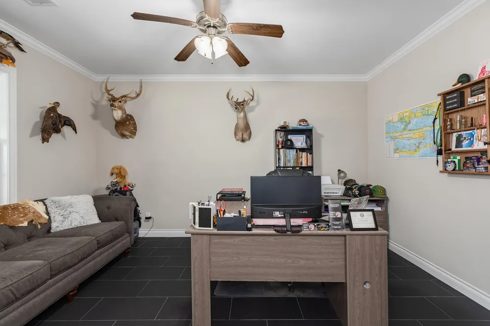 260 County Road 2258 Cleveland, TX 77327