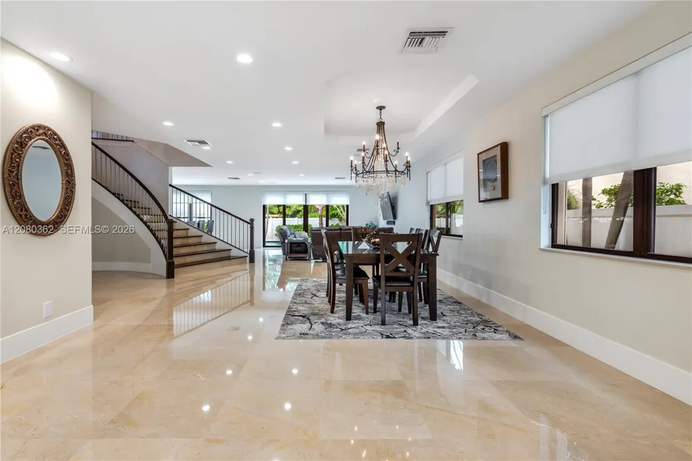 169 SE Wavecrest Way #0 Boca Raton, FL 33432