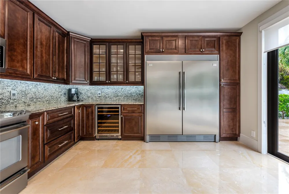169 SE Wavecrest Way #0 Boca Raton, FL 33432