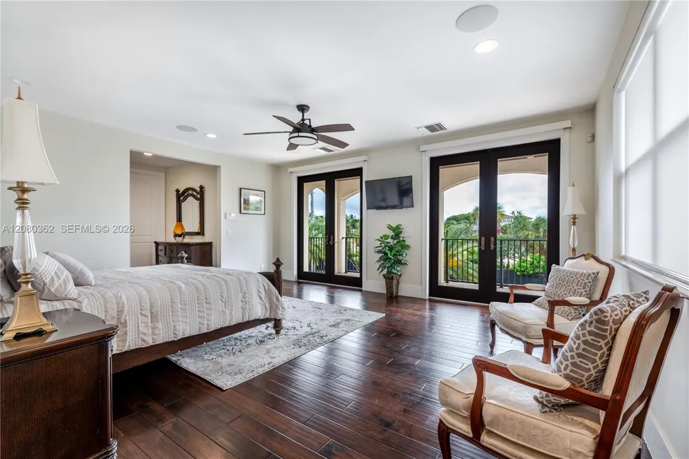 169 SE Wavecrest Way #0 Boca Raton, FL 33432