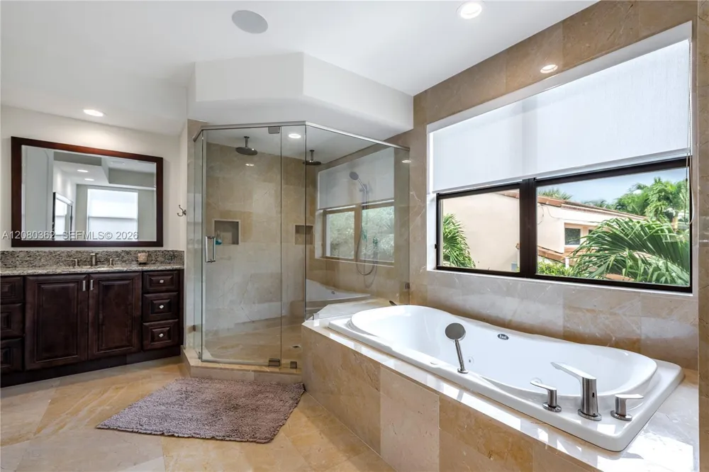169 SE Wavecrest Way #0 Boca Raton, FL 33432