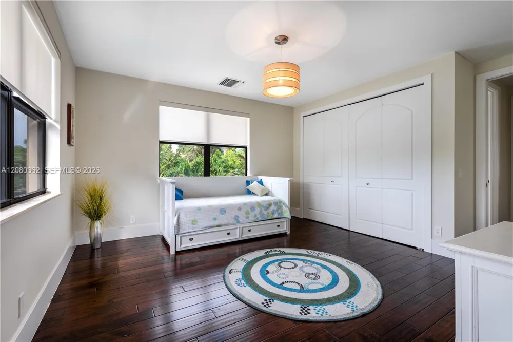 169 SE Wavecrest Way #0 Boca Raton, FL 33432