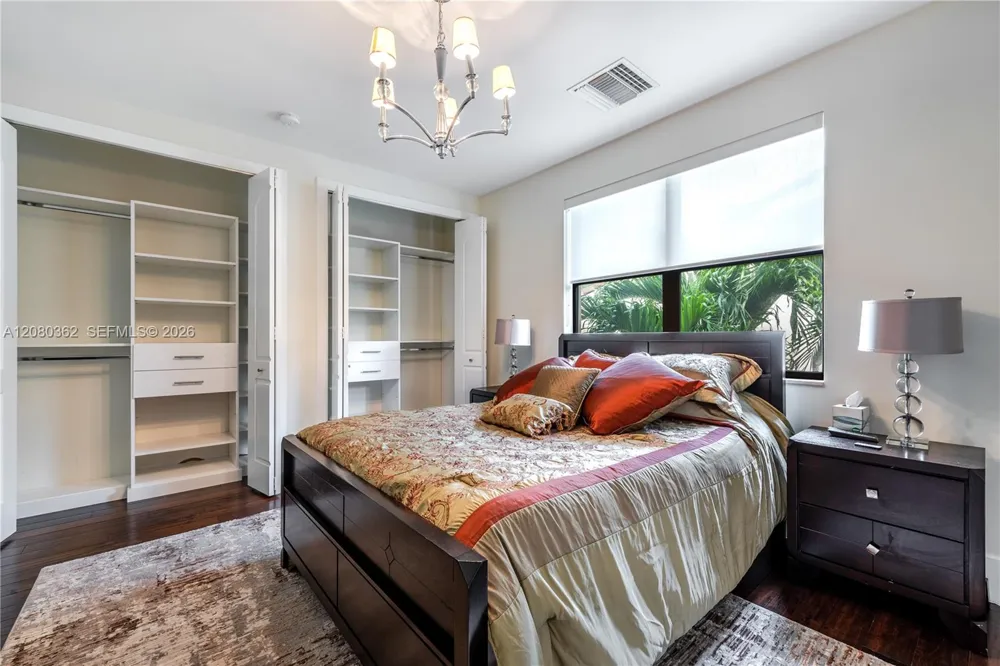169 SE Wavecrest Way #0 Boca Raton, FL 33432