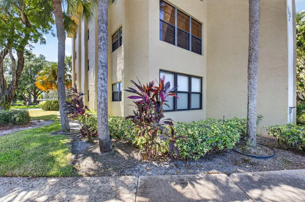 23345 Carolwood Lane #Apt 5101 Boca Raton, FL 33428