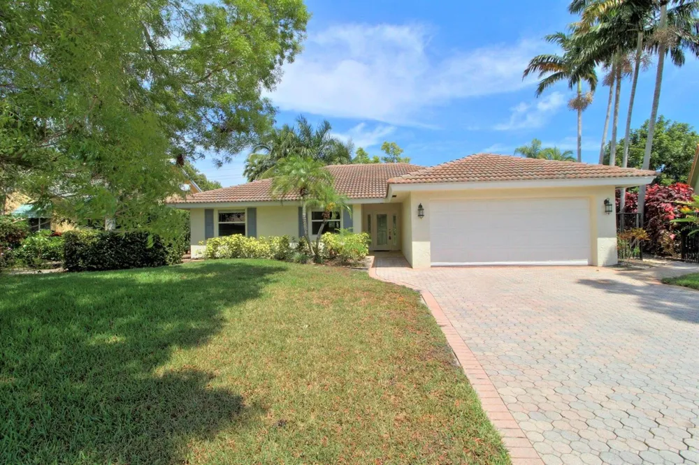 949 GREENSWARD LANE Delray Beach, FL 33445