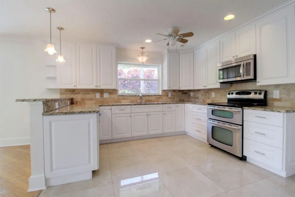 949 GREENSWARD LANE Delray Beach, FL 33445