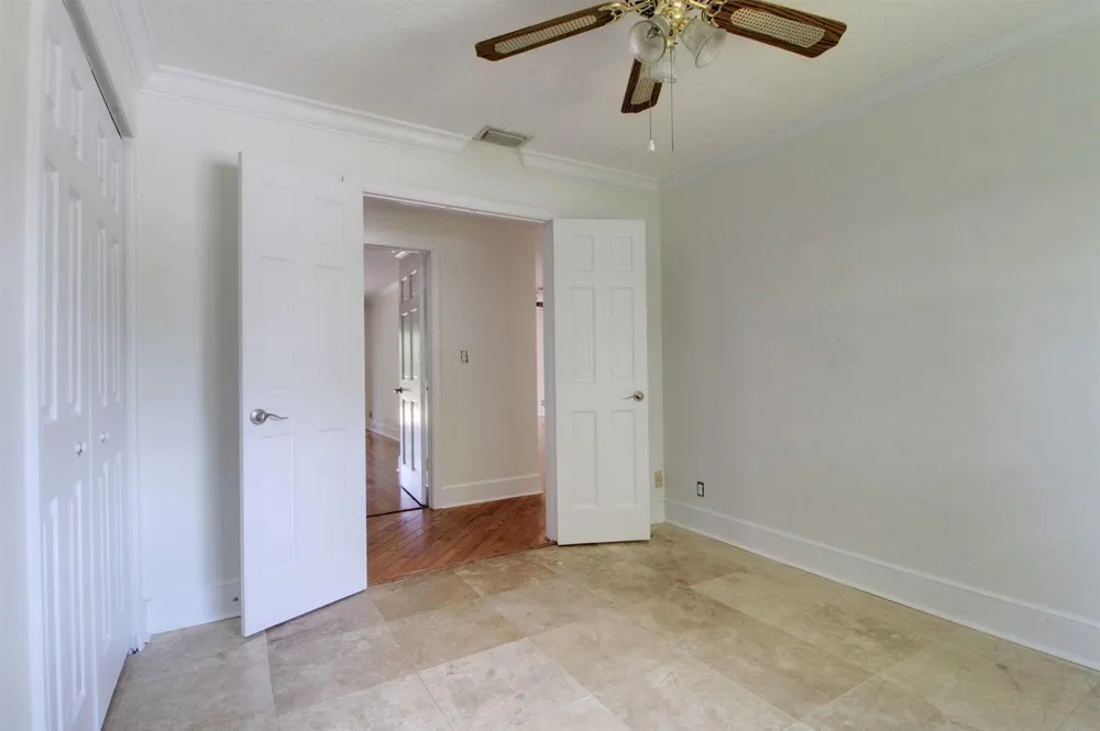 949 GREENSWARD LANE Delray Beach, FL 33445