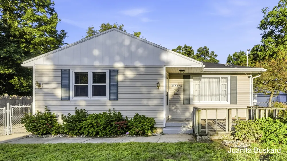 3449 Taft Avenue SW Wyoming City, MI 49519