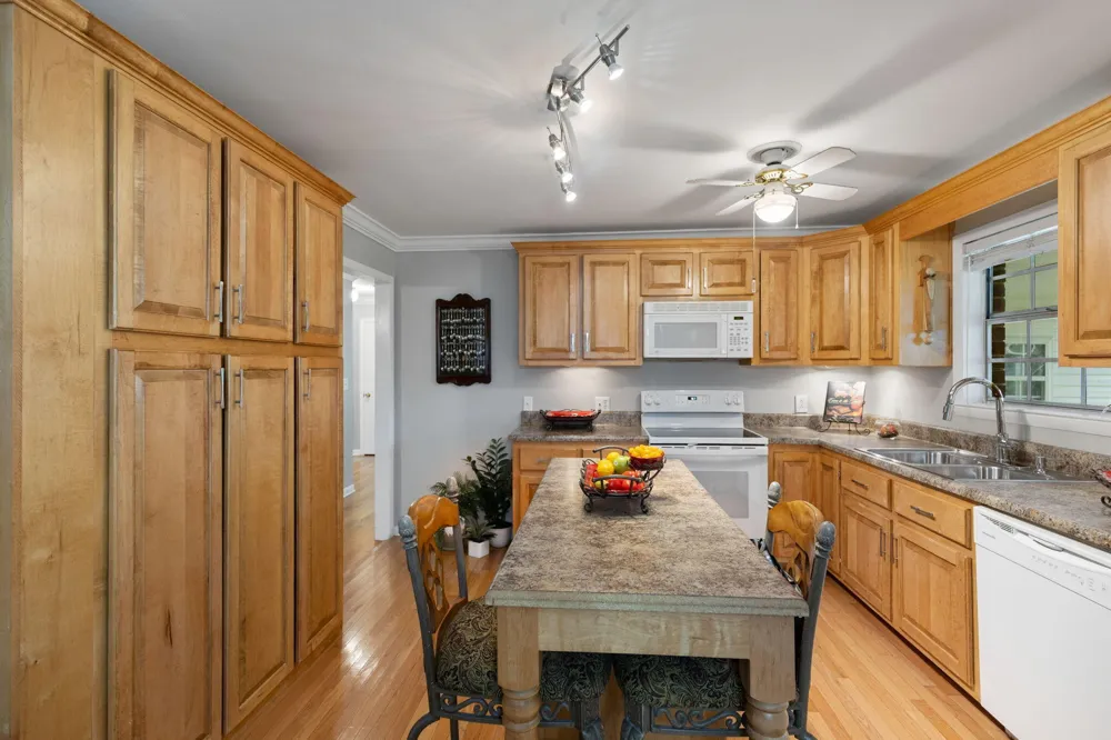 622 Cooper Street SE Cleveland, TN 37323