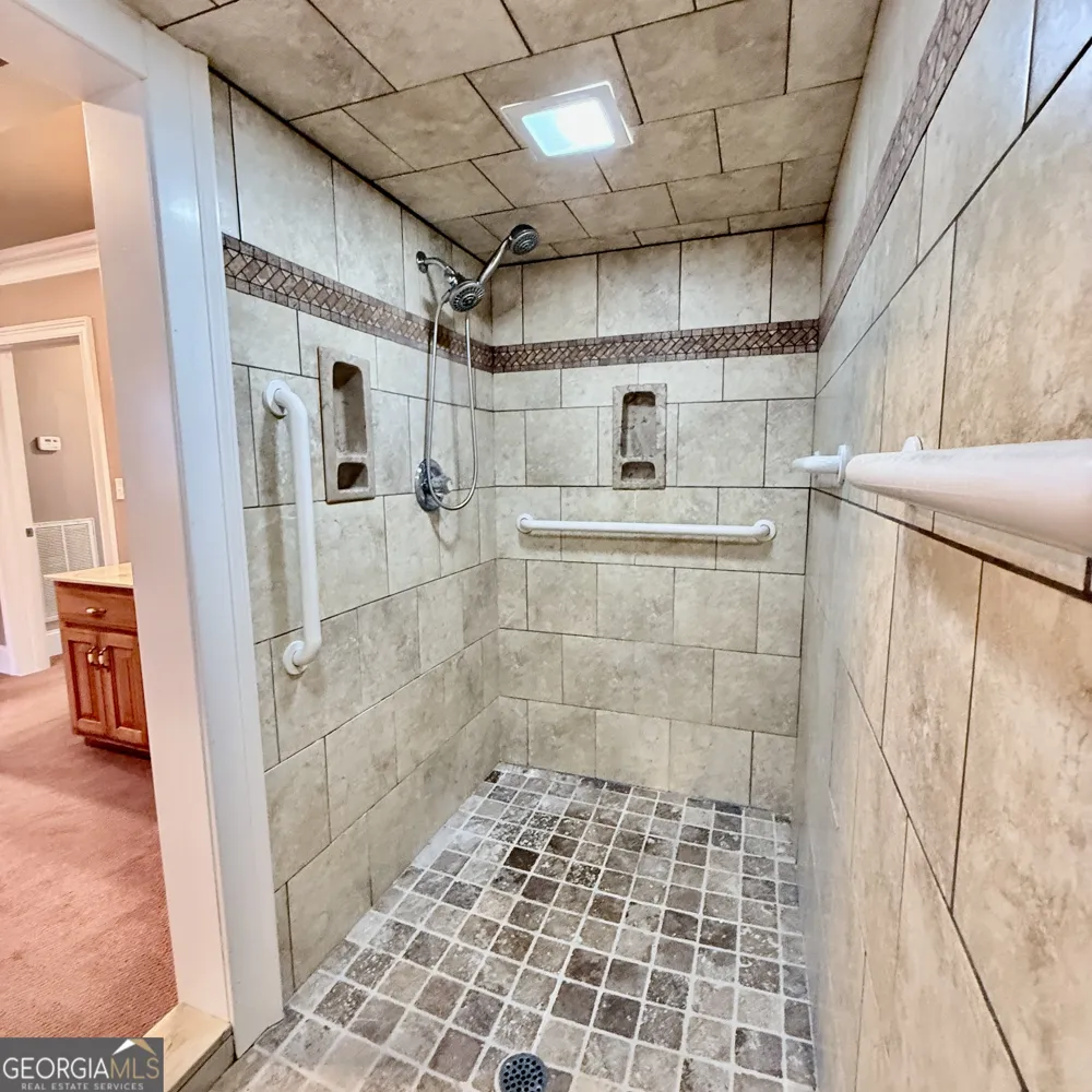 386 Oak Grove RD Summerville, GA 30747