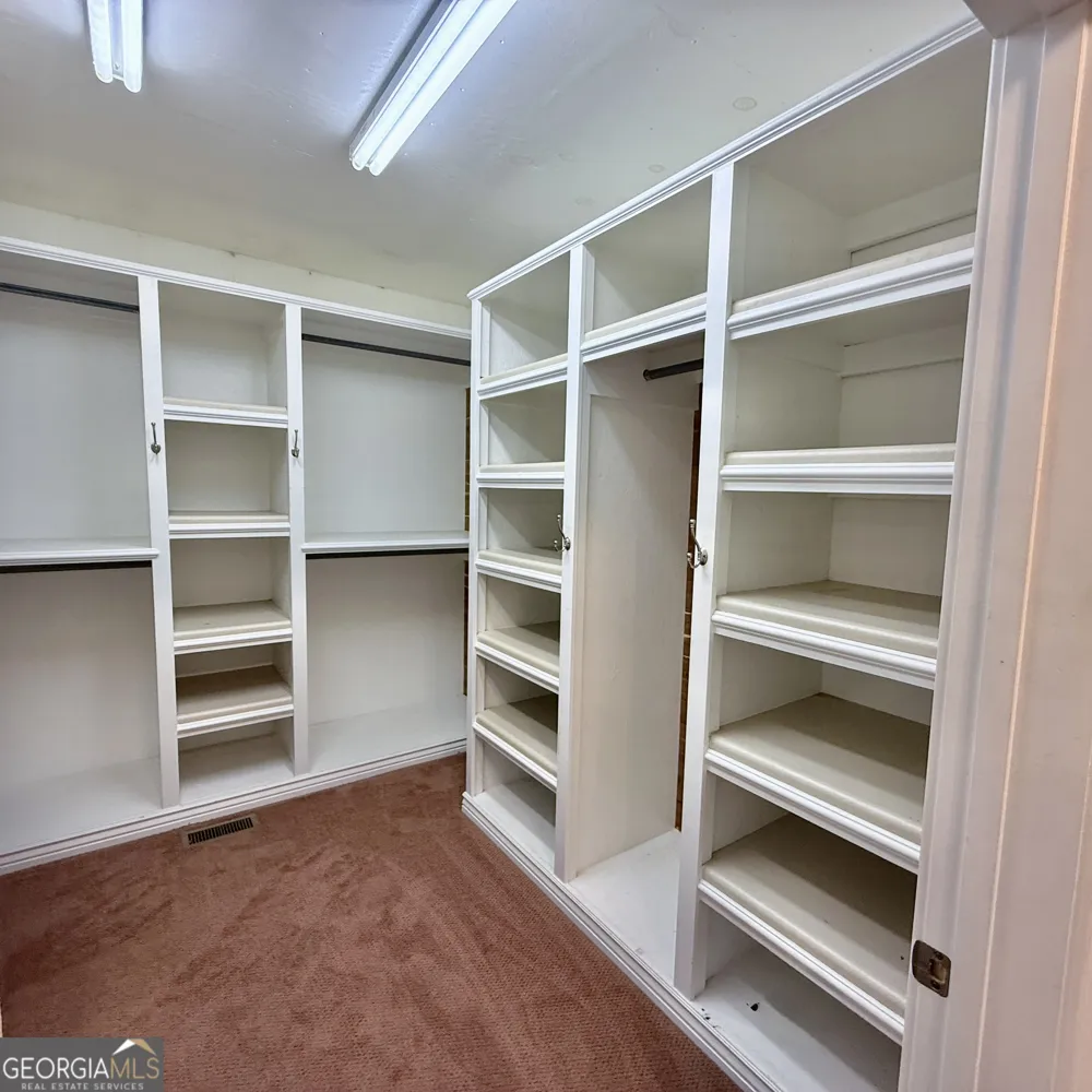 386 Oak Grove RD Summerville, GA 30747