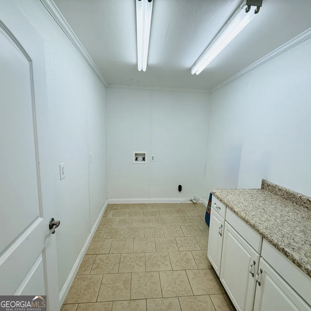 386 Oak Grove RD Summerville, GA 30747