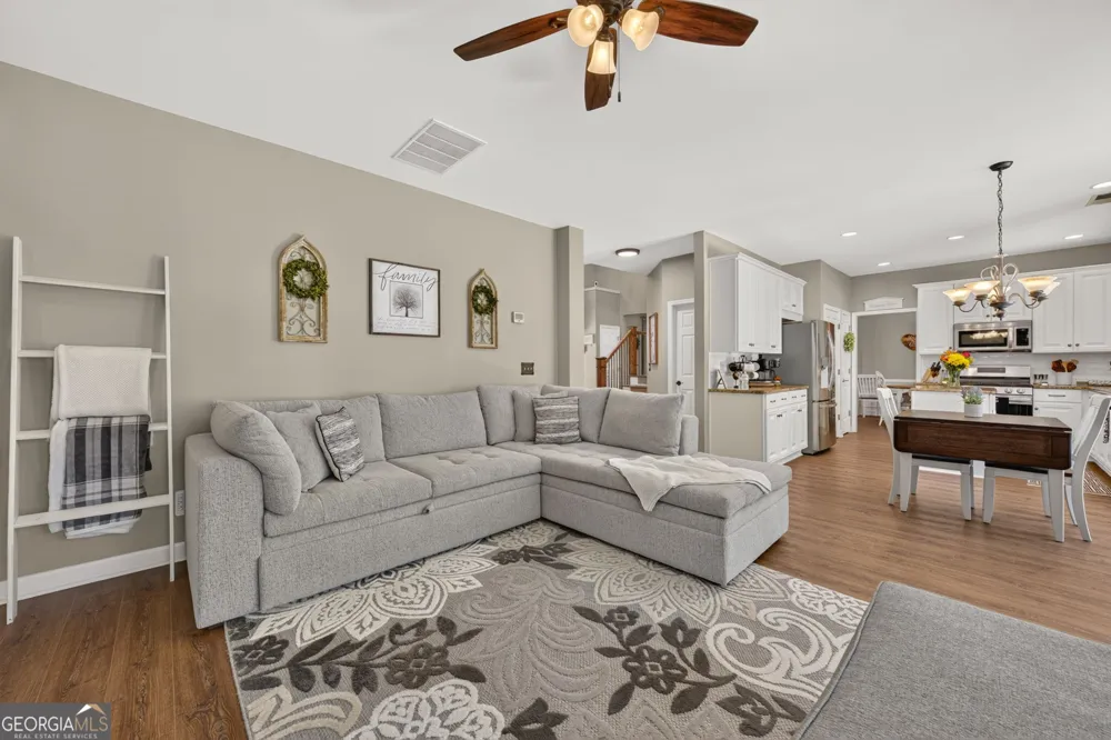 10 Woodshire Newnan, GA 30265
