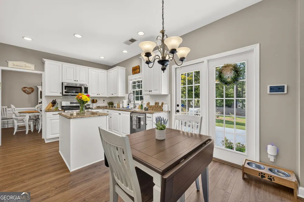 10 Woodshire Newnan, GA 30265