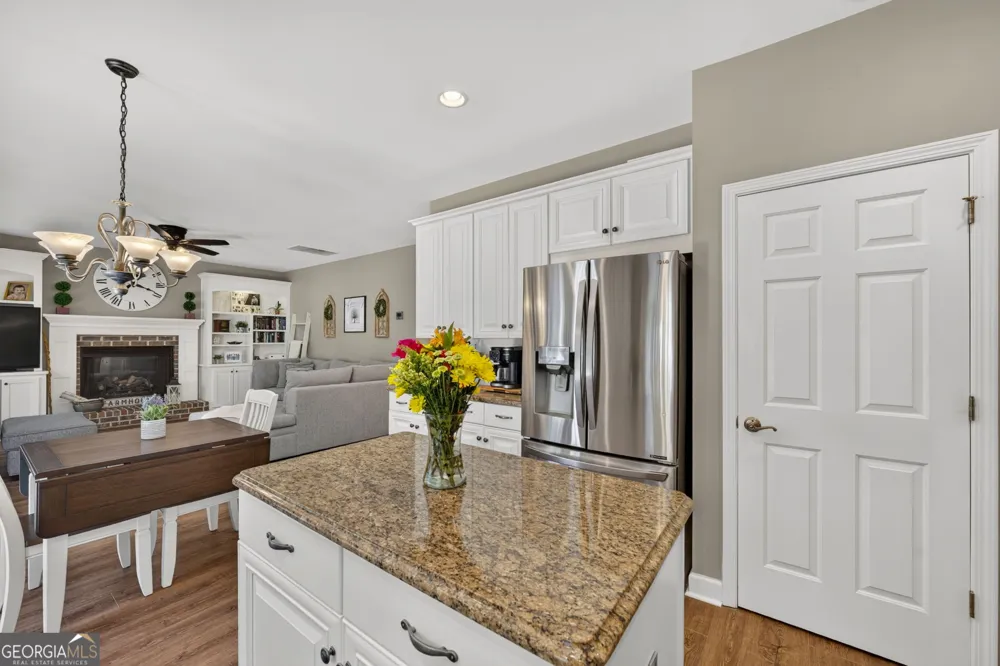 10 Woodshire Newnan, GA 30265