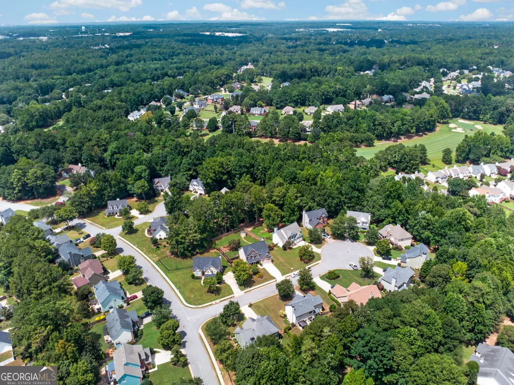 10 Woodshire Newnan, GA 30265