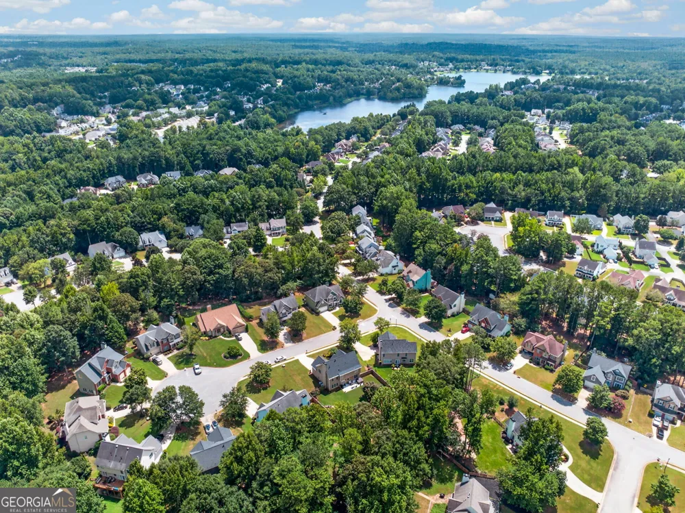 10 Woodshire Newnan, GA 30265