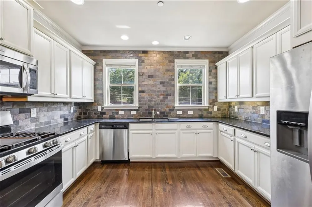1349 Hawthorne Avenue SE Smyrna, GA 30080