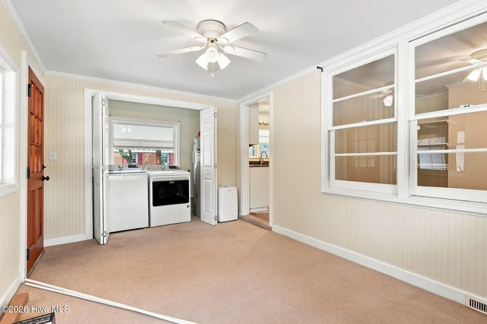 303 Cape Lookout Drive Harkers Island, NC 28531