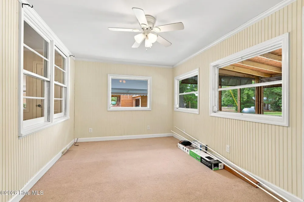 303 Cape Lookout Drive Harkers Island, NC 28531