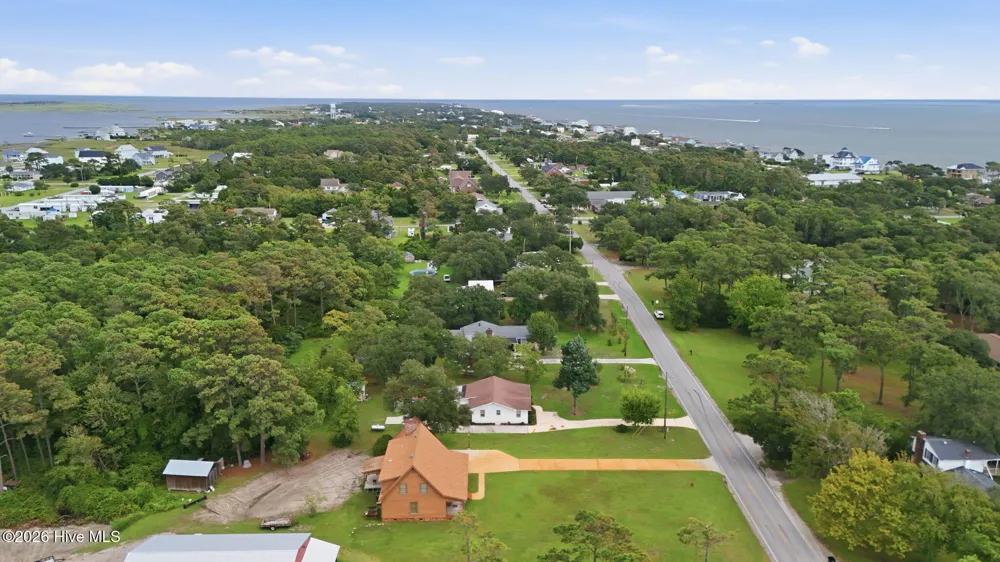 303 Cape Lookout Drive Harkers Island, NC 28531