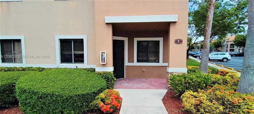 22911 SW 88th Pl #7-21 Cutler Bay, FL 33190