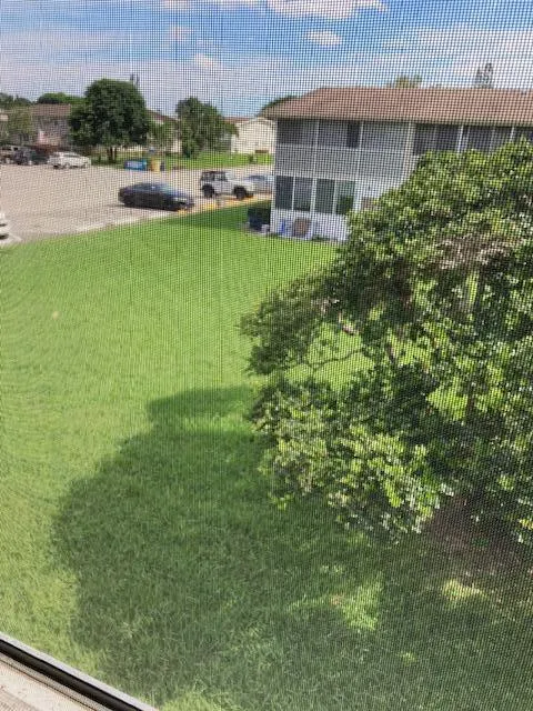 41 SUSSEX B West Palm Beach, FL 33417