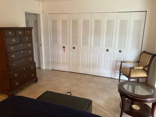 41 SUSSEX B West Palm Beach, FL 33417