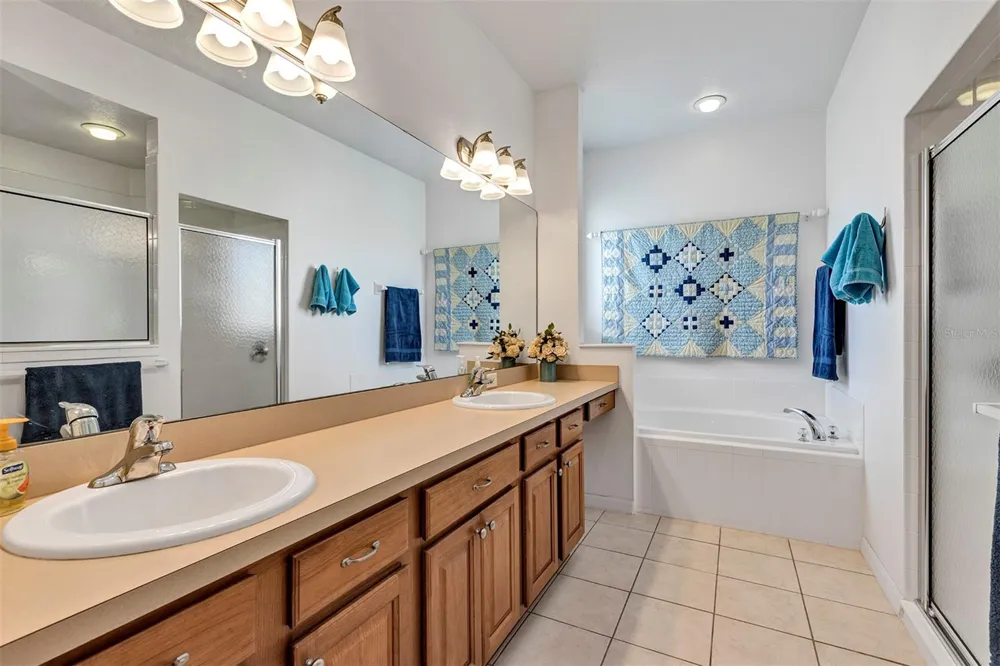 4958 PORTSMOUTH STREET Tavares, FL 32778