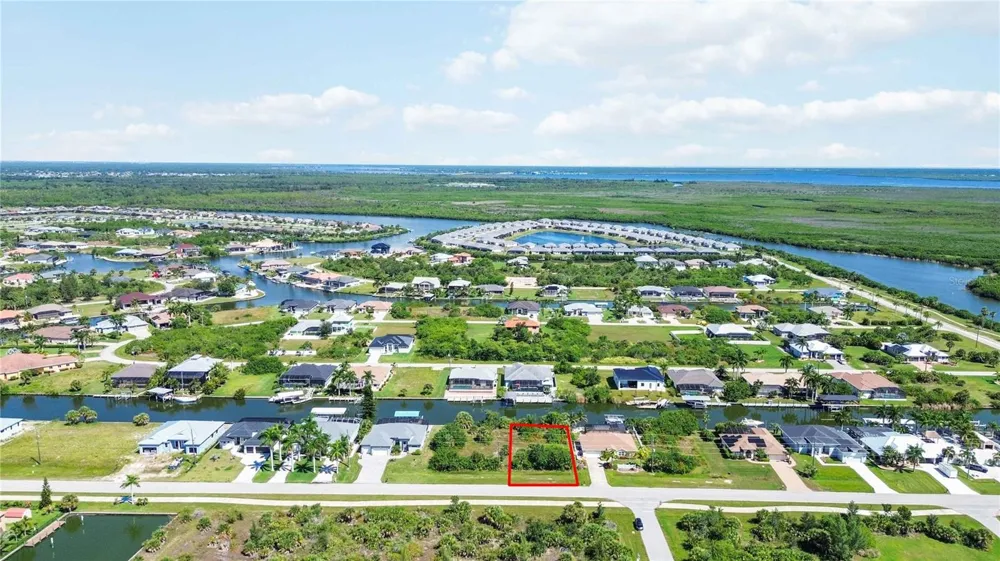 8633 CALUMET BOULEVARD Port Charlotte, FL 33981