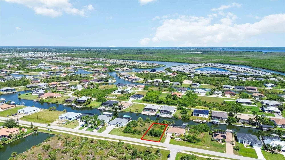 8633 CALUMET BOULEVARD Port Charlotte, FL 33981