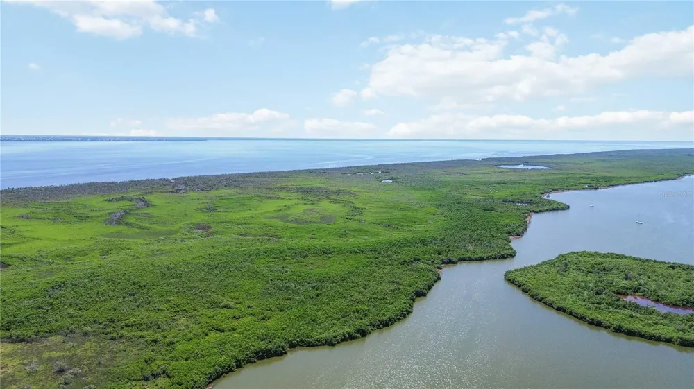 8633 CALUMET BOULEVARD Port Charlotte, FL 33981