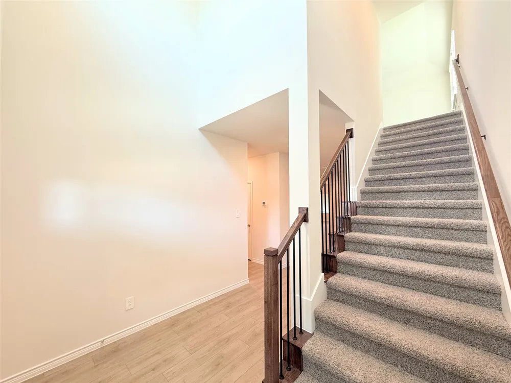 10316 Crusoe Street Aubrey, TX 76227