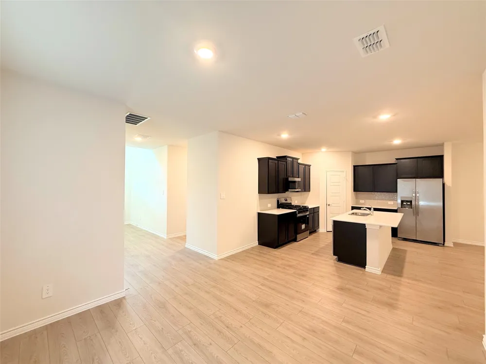 10316 Crusoe Street Aubrey, TX 76227