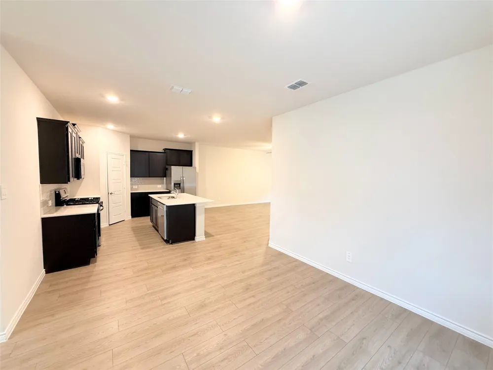 10316 Crusoe Street Aubrey, TX 76227