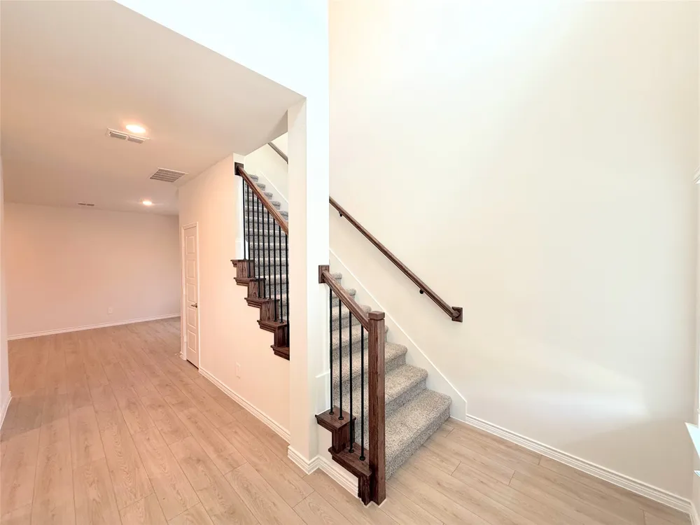 10316 Crusoe Street Aubrey, TX 76227