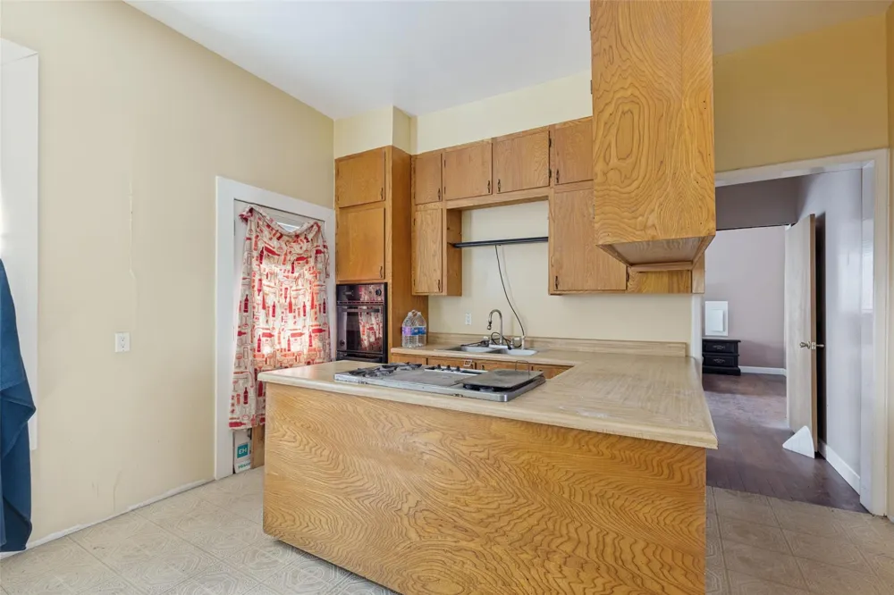 3012 Garrow Street Houston, TX 77003