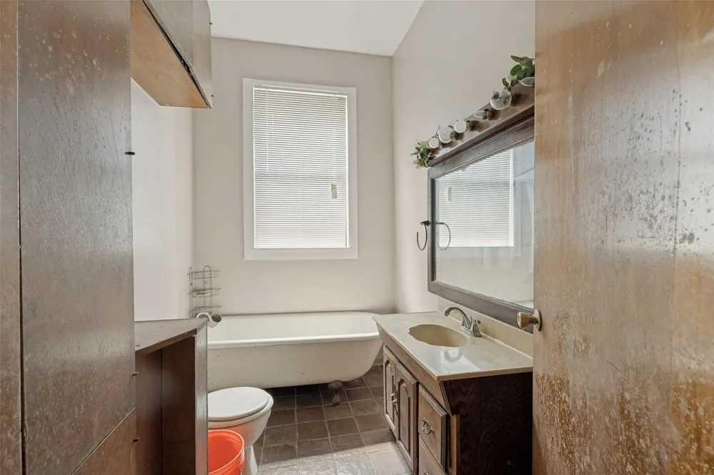 3012 Garrow Street Houston, TX 77003
