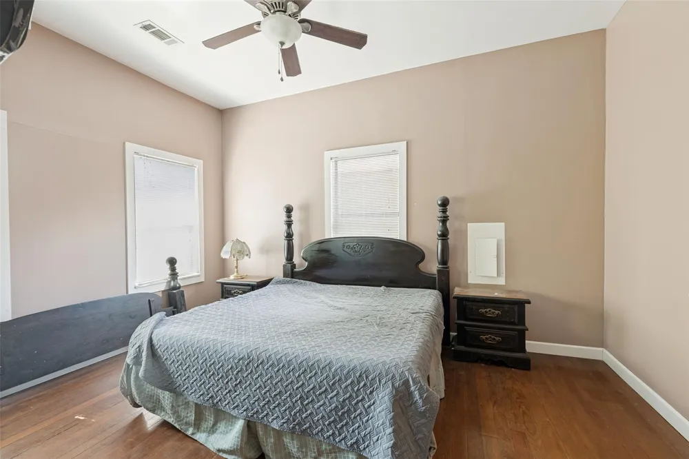 3012 Garrow Street Houston, TX 77003