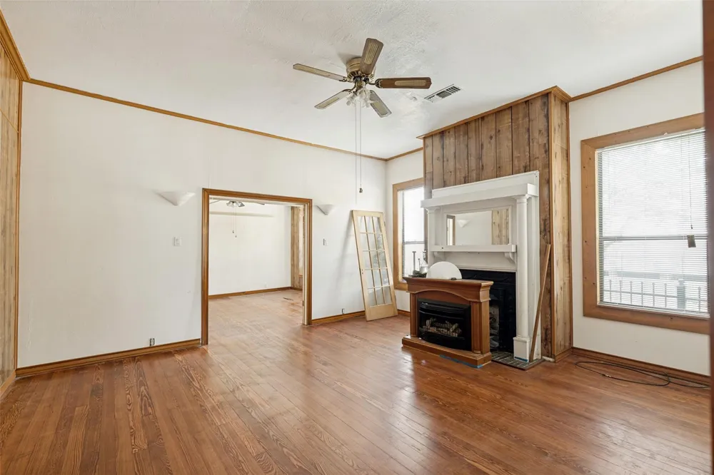 3012 Garrow Street Houston, TX 77003