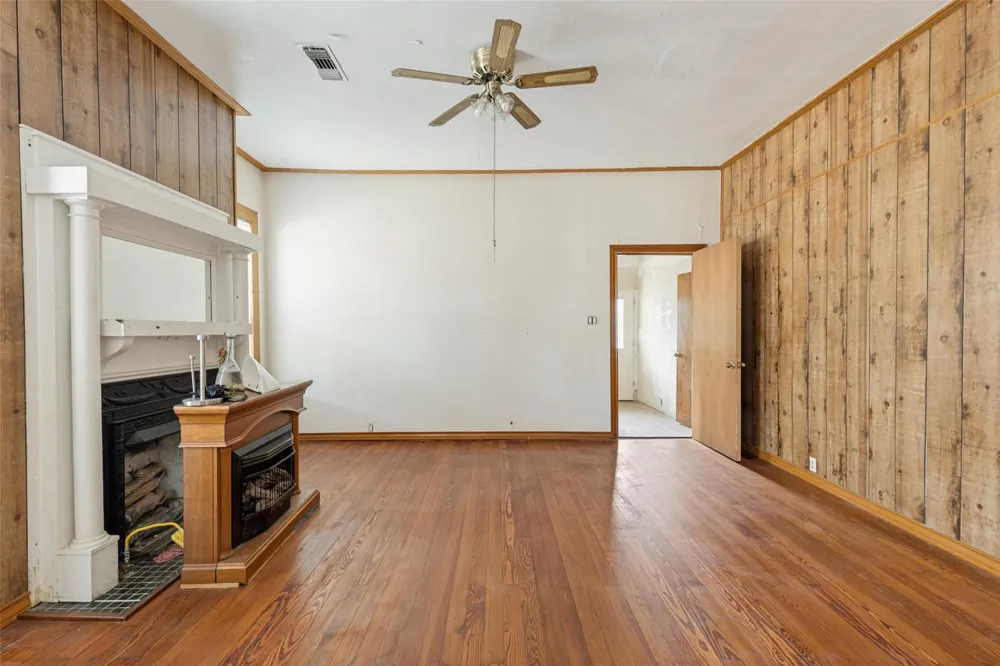 3012 Garrow Street Houston, TX 77003