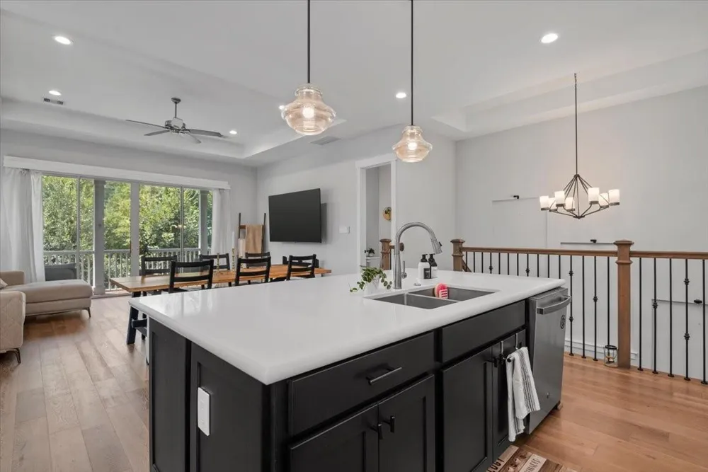 7 Thorpe Lane Spring, TX 77389