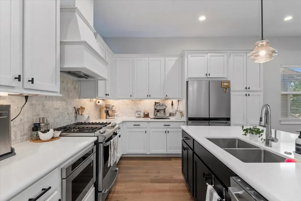 7 Thorpe Lane Spring, TX 77389